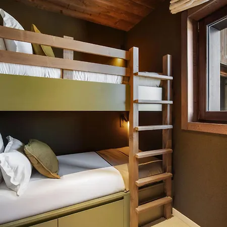 Apartment De Luxe Avec 2 Suites, 6 Couchages, Piscine Interieure, A 1850 - Fr-1-830-16 Courchevel